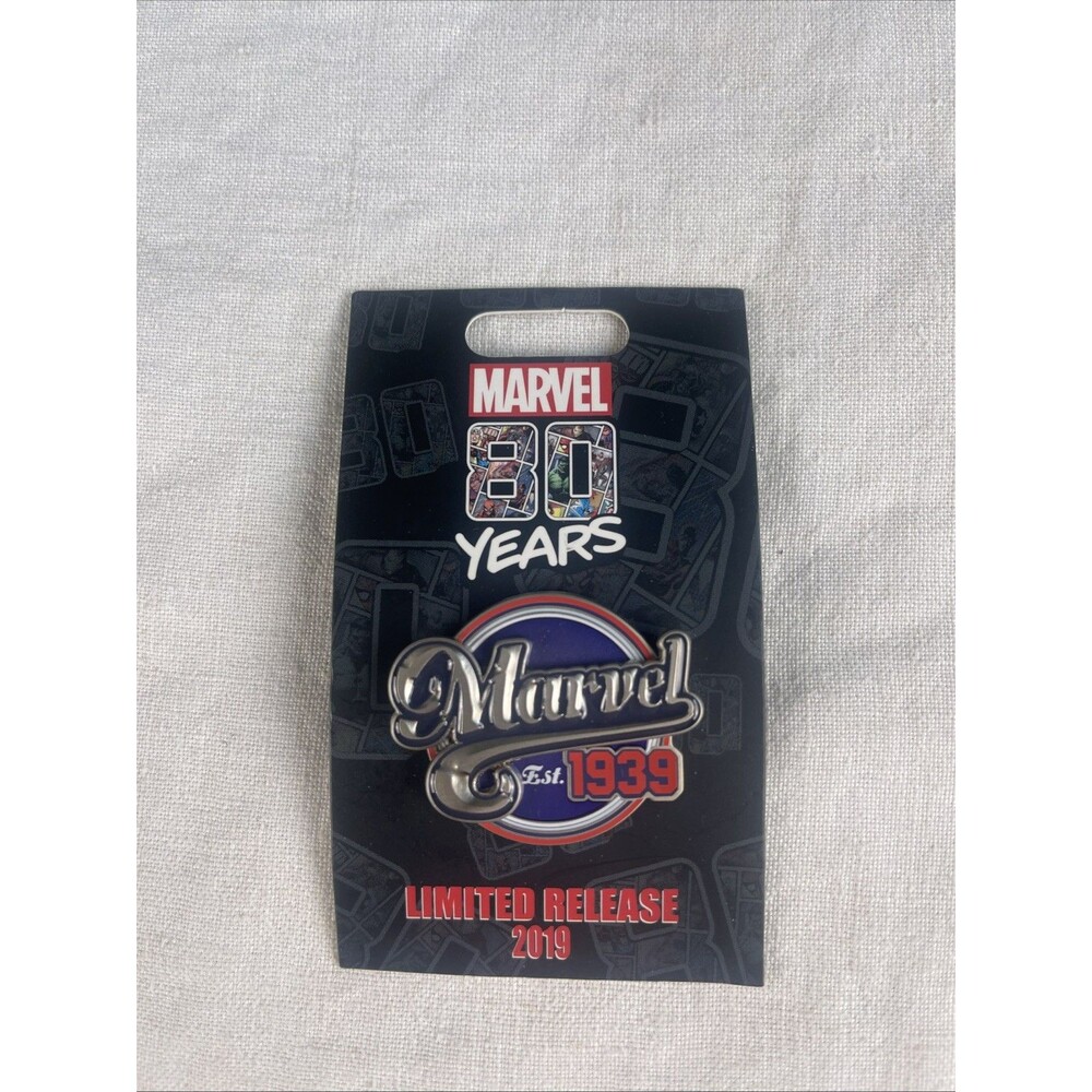 Disney Marvel 80 Years Anniversary Spider-Man D23 Exclusive Pin Artist Proof - Picture 2 of 8